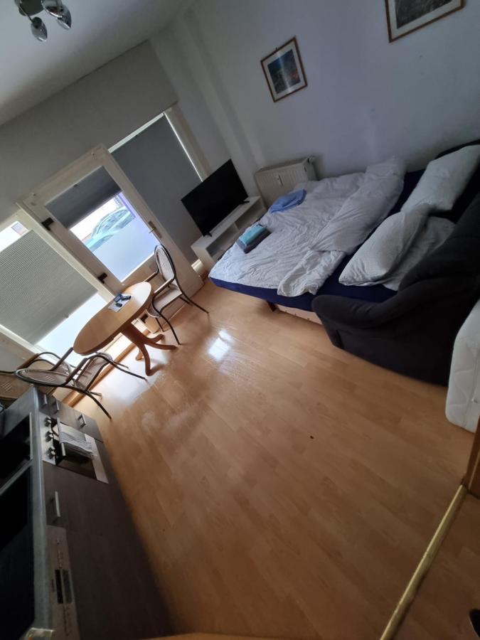 Zentrale 2 Zimmer Eg Wohnung Mit Balkon Lipsk Zewnętrze zdjęcie
